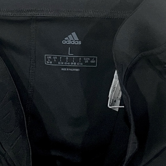 NWOT Adidas Alphaskin Utility Leggings with Zip Pockets and Mesh Detail Large - Picture 11 of 11